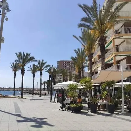 Galeon Centrum # Basen, Parking Торевьиа